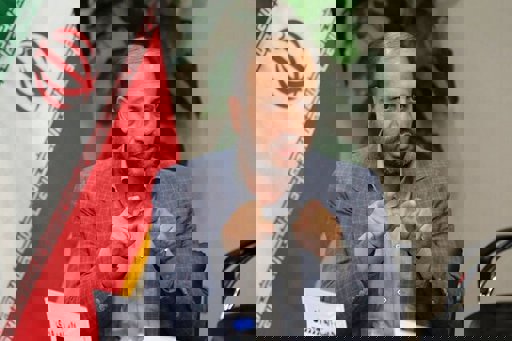 انتقاد دکتر رحمت الله نوروزی از عملکرد شرکت‌های خودروسازی داخلی